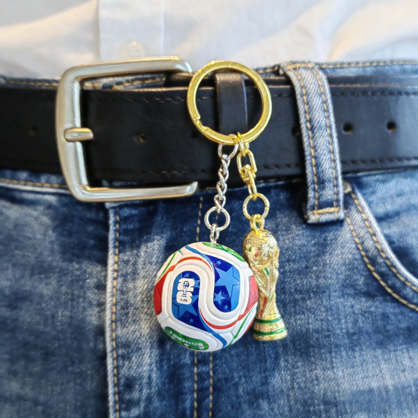 Trophy of the World Cup keychain